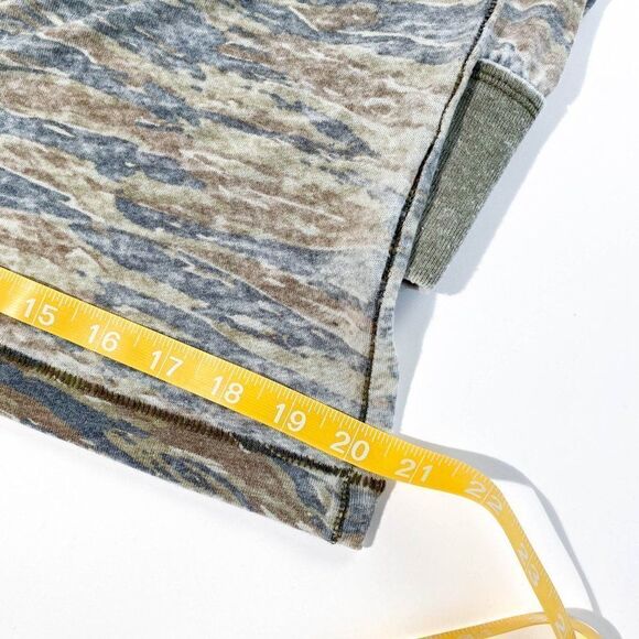 We The Free lightweight camo print tee - Picture 5 of 10